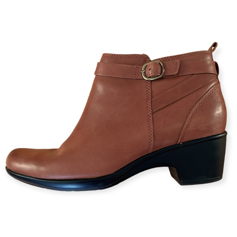 Women’s Tan Leather Ankle Boot with Buckle